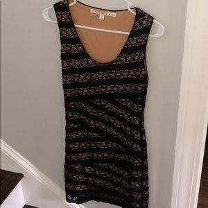 Max studio classic black and tan mini